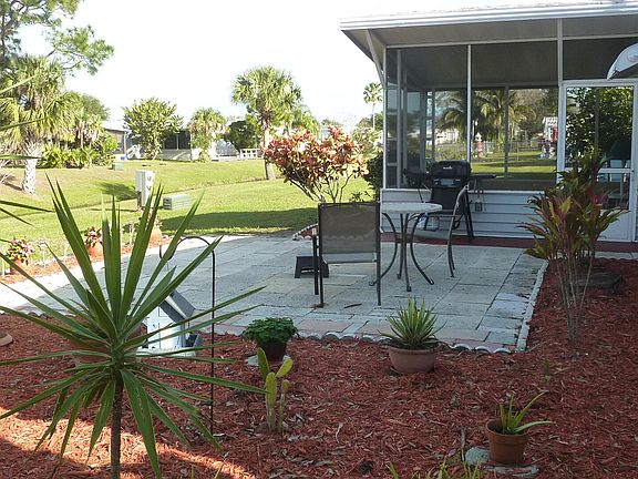 2nd image of 958 Waterway Dr