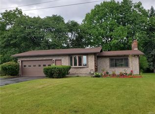 217 Cooper Ln, Syracuse, NY 13214