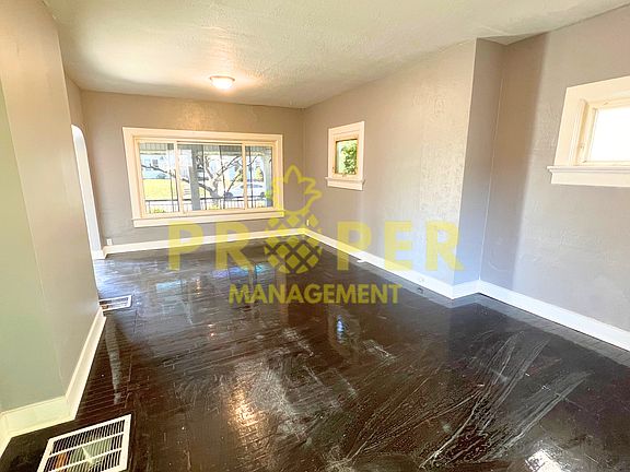5th image of 34 E Siebenthaler Ave