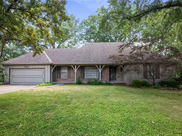 7401 W 101st St, Overland Park, KS 66212