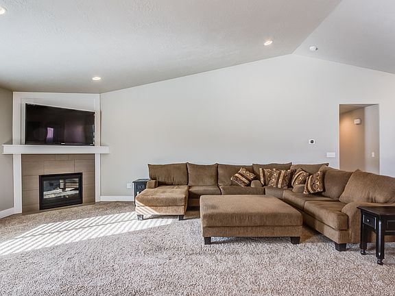 5th image of 3863 S Beacon Dr