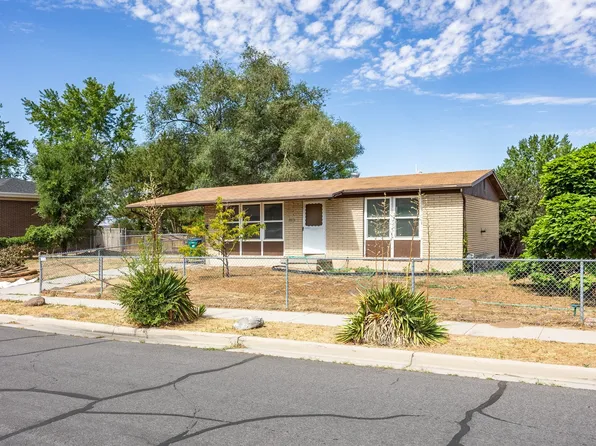 9810 S Darin Dr, Sandy, UT 84070