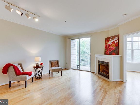 2nd image of 1645 International Dr Unit 215