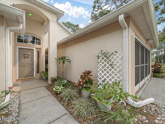 3rd image of 1284 Cypress Bend Cir