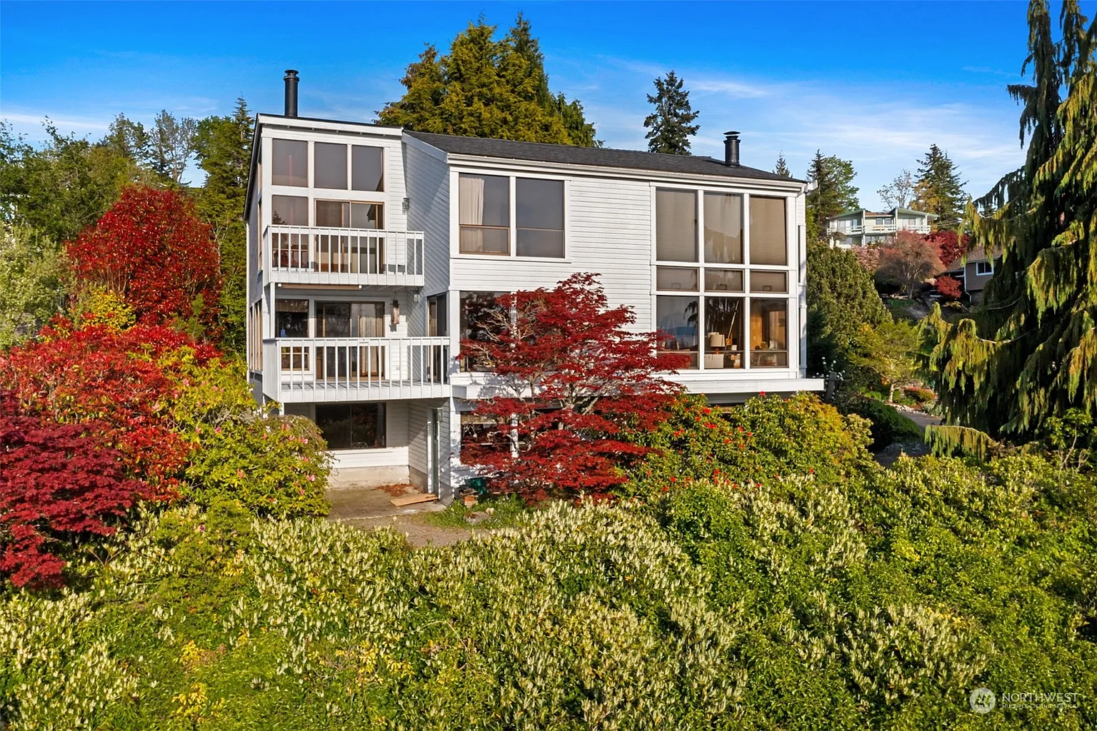 10413 Marine View Drive photo 1
