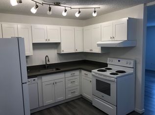 10619 E Riverside Dr #10620, Bothell, WA 98011