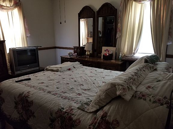 4th image of 1716 Burry Circle Dr