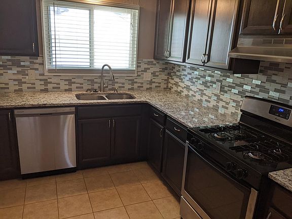 2nd image of 536 N Leona Ave
