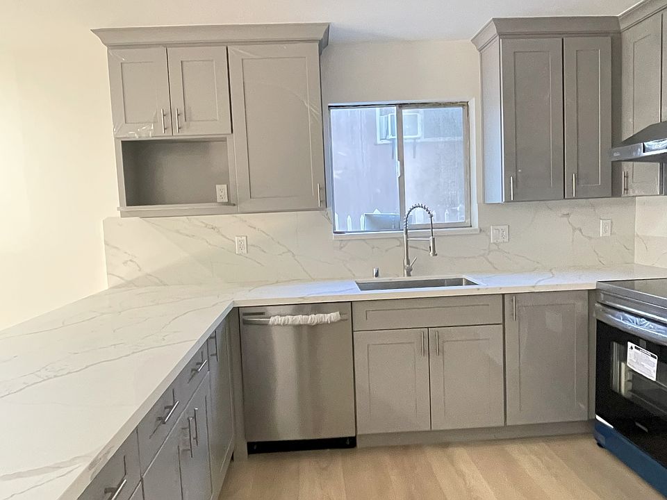 1st image of 3854 Madeline Dr APT 1