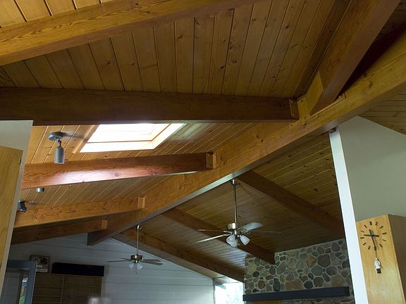 TYPICAL CEILING DETAIL