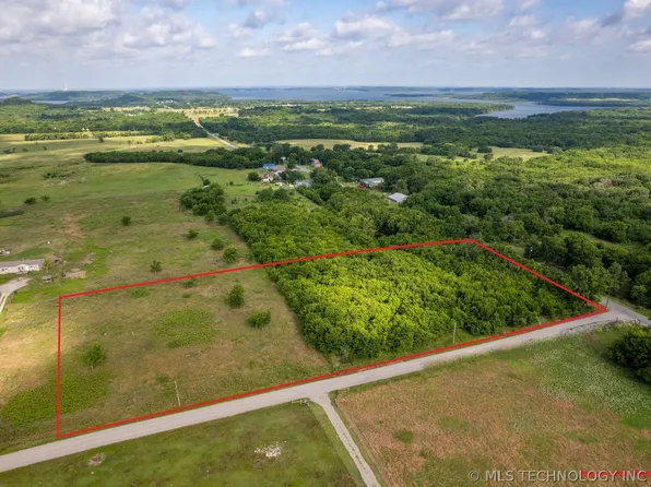 5 E 400th Rd, Claremore, OK 74017