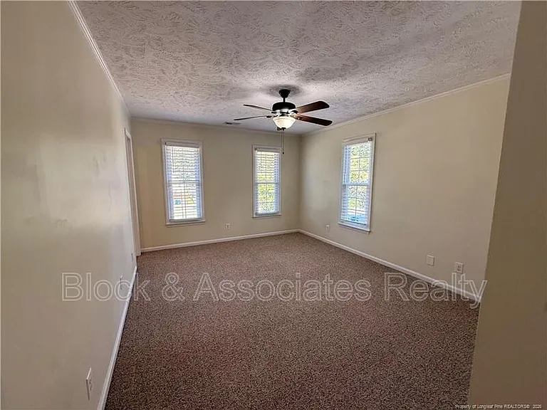 3460 McChoen Dr — Photo 15