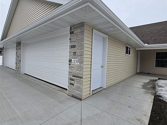 2nd image of 1230 Birchwood Dr