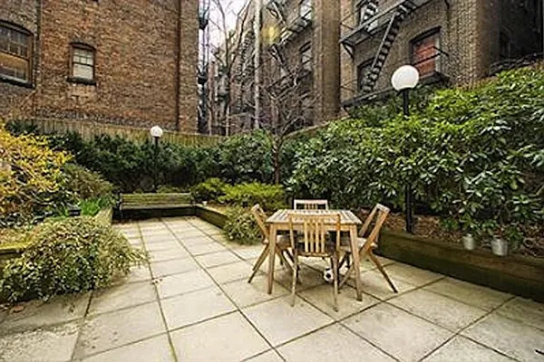 Rented by Corcoran | media 13