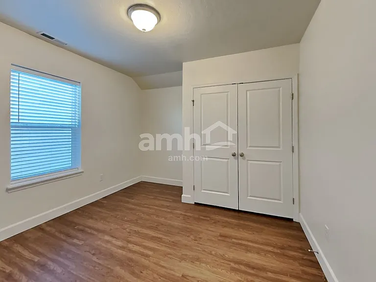 275 E Sicily Dr — Photo 20