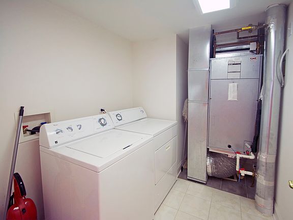 Landry Room 