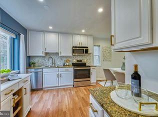 11979 Barrel Cooper Ct, Reston, VA 20191