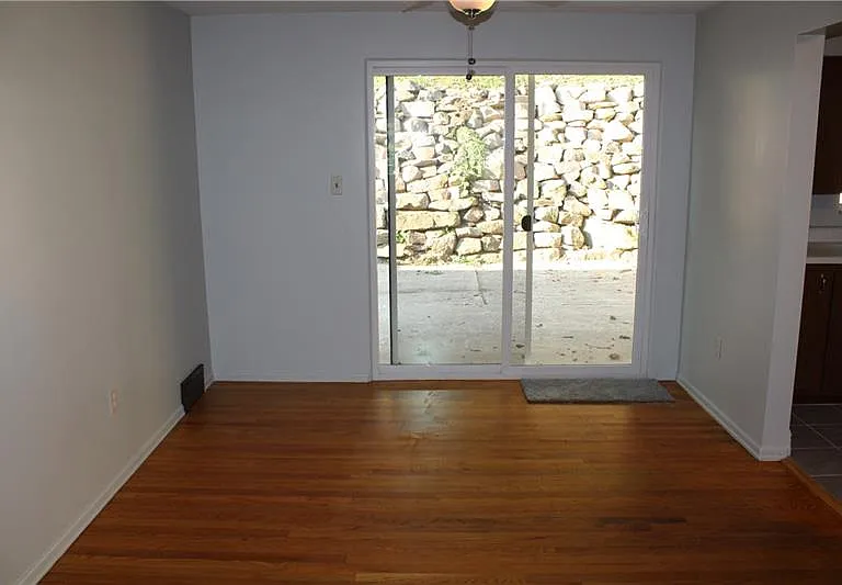 1415 Pine Hollow Rd — Photo 11