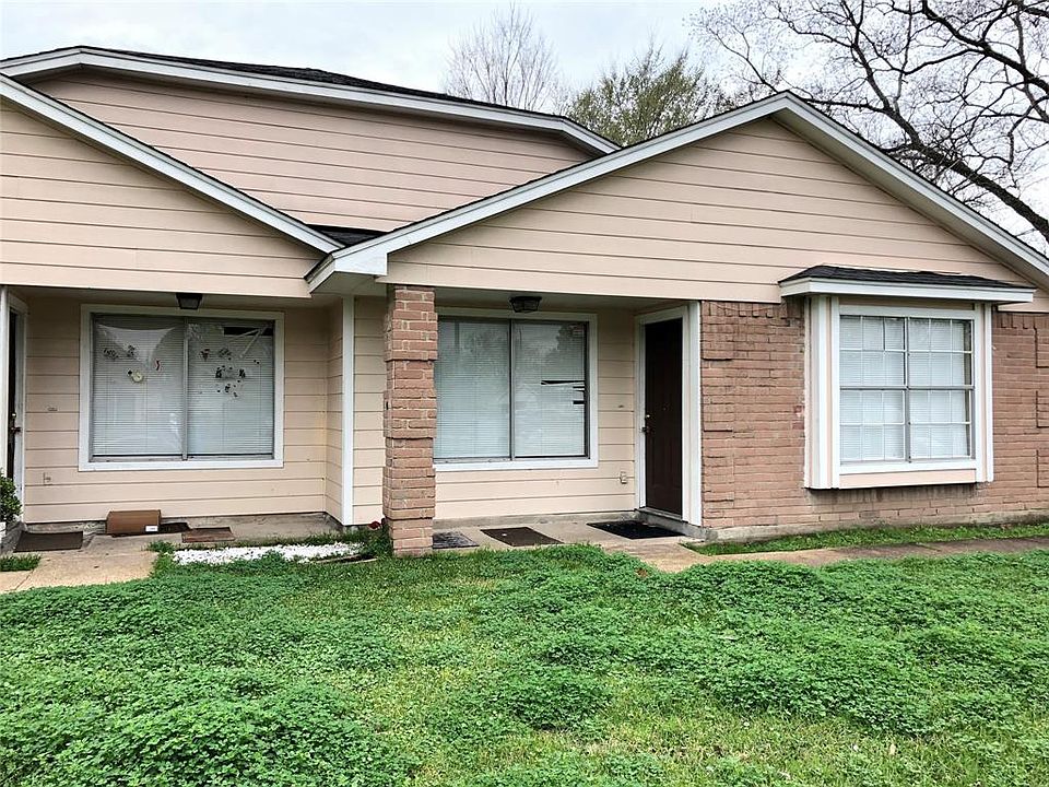 1st image of 7406 Alegria Dr