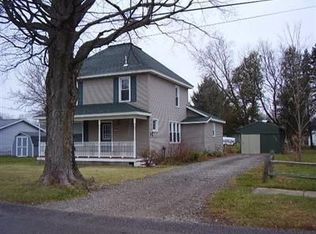 206 W 2nd St, Scottville, MI 49454