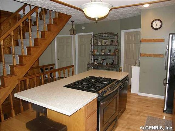 3rd image of 4272 County Road 18