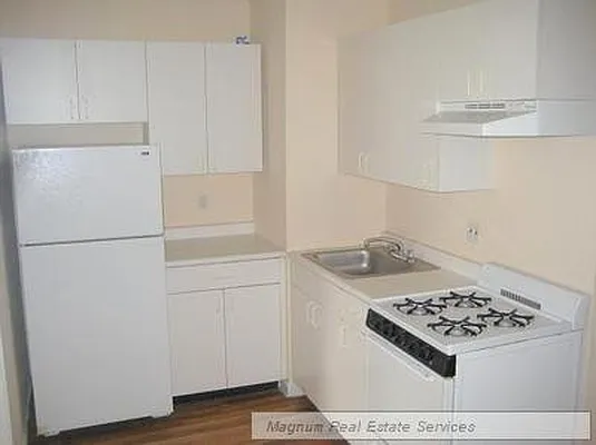 Rented by Magnum Realty Holdings, LLC | media 38