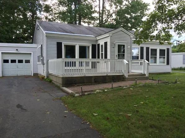 17 Moore Ave, Brunswick, ME 04011