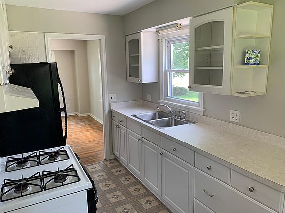 4th image of 3434 Gorney Pl