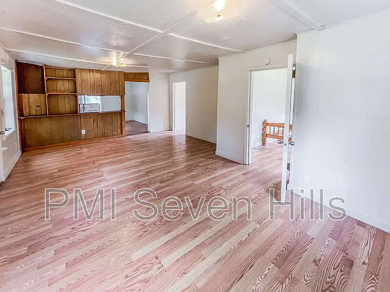 401 Alpha Ave — Photo 8