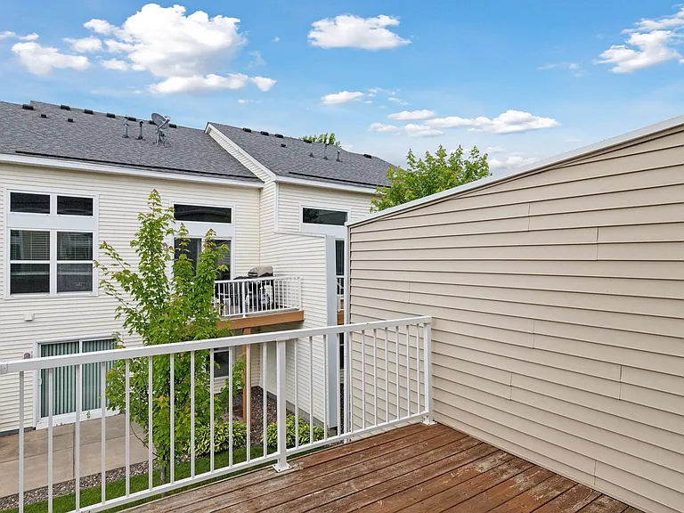 15424 Foster Dr N — Photo 30
