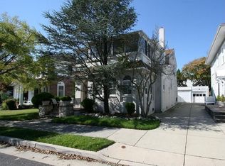 16 East Dr, Margate City, NJ 08402