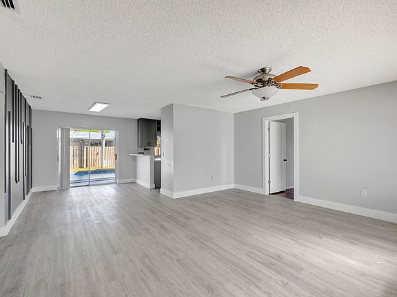 5th image of 10581 NW 28th Street
