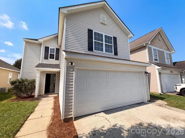 5732 Wallace Cabin Dr, Charlotte, NC 28212