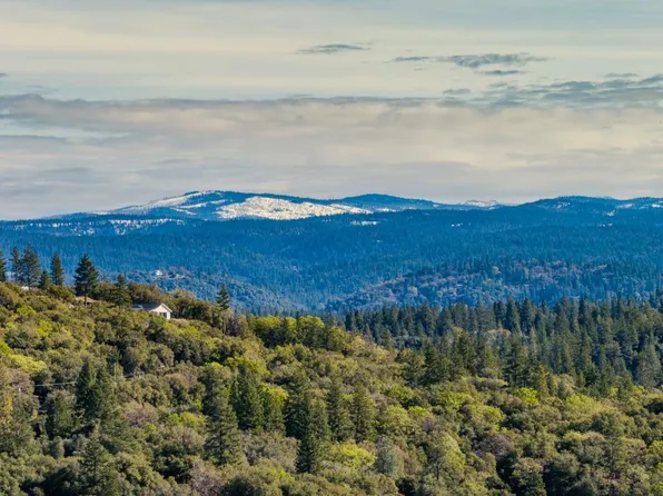 18140 Bourbon St, Jackson, CA 95642