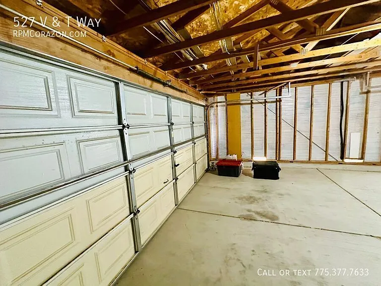 527 V & T Way — Photo 19