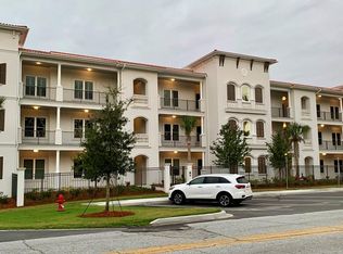 227 Fort King George Dr UNIT A, Darien, GA 31305