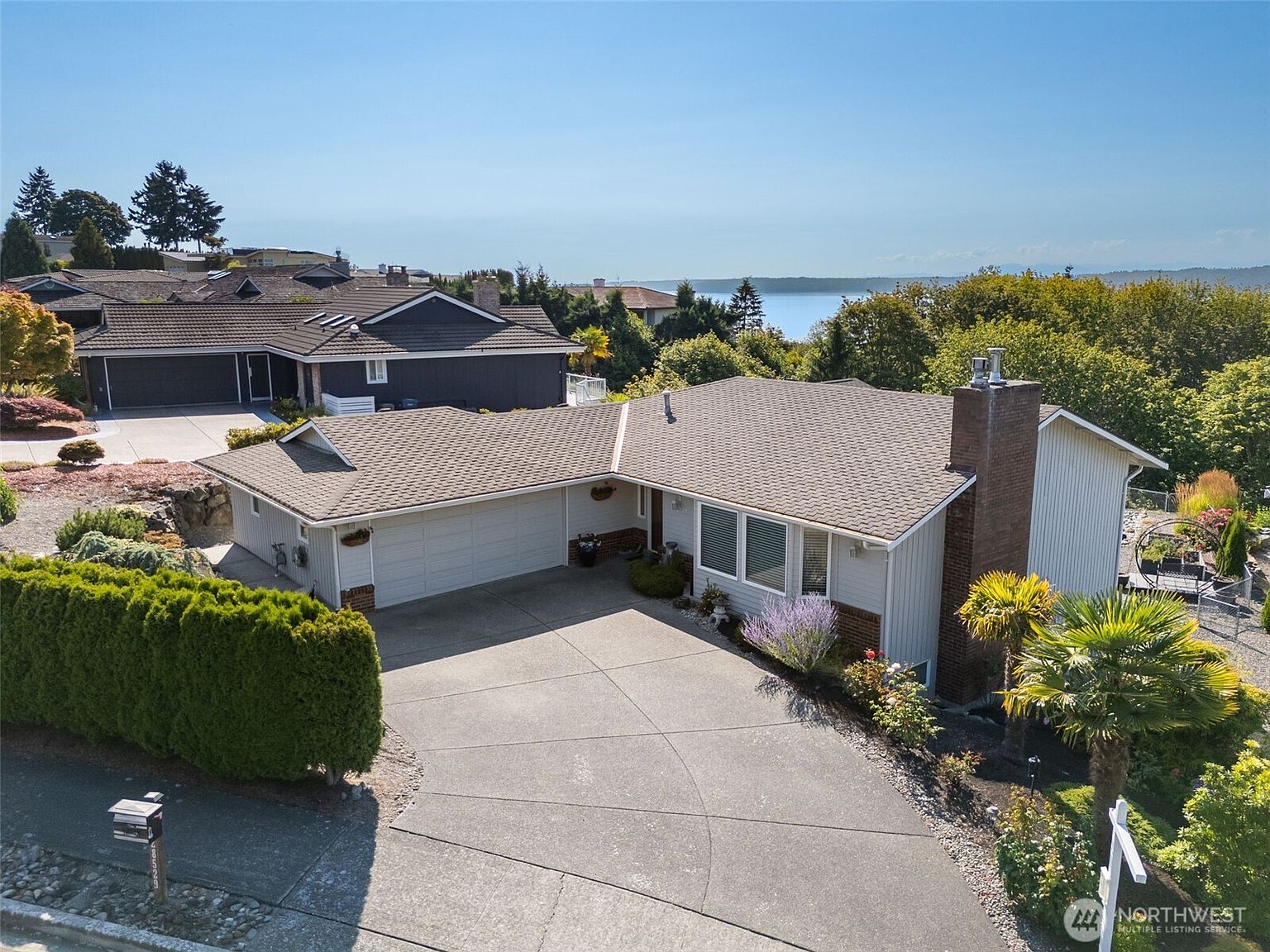 \ m / ページ 28529 10th Avenue S, Federal Way, WA 98003 | Zillow