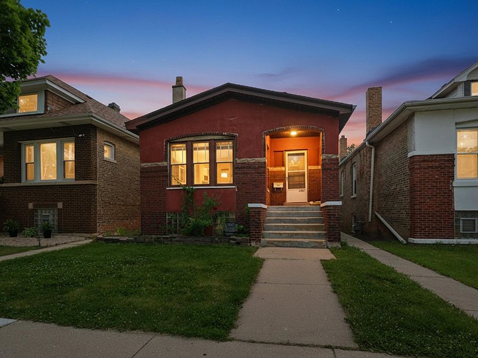 1st image of 2409 S 61st Ave