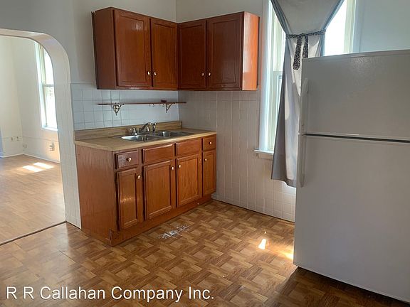 5th image of 2250 S Sacramento 2nd Floor