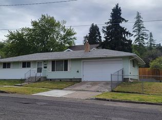 102 2nd St, La Grande, OR 97850