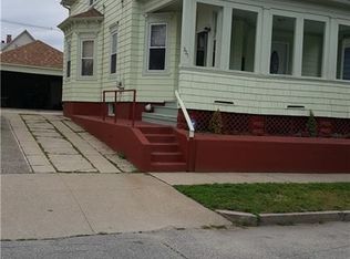 227 Vermont Ave, Providence, RI 02905