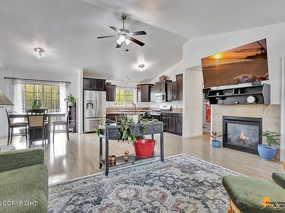 5th image of 2631 S Desiree Cir