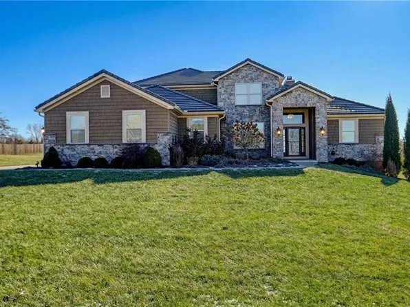 13155 NW 145th St, Platte City, MO 64079