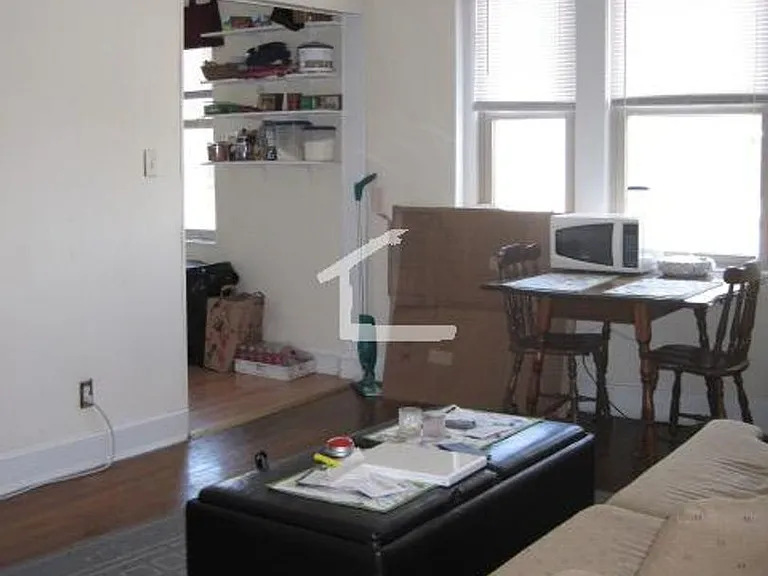264 Kelton St #10 — Photo 4