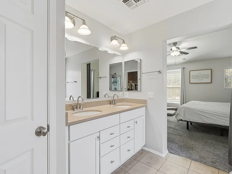 1072 S Cheshire Ln — Photo 21