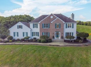 13 Lantz Rd, Lafayette, NJ 07848