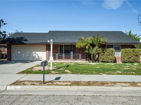 466 W Mary Ln, Hemet, CA 92543