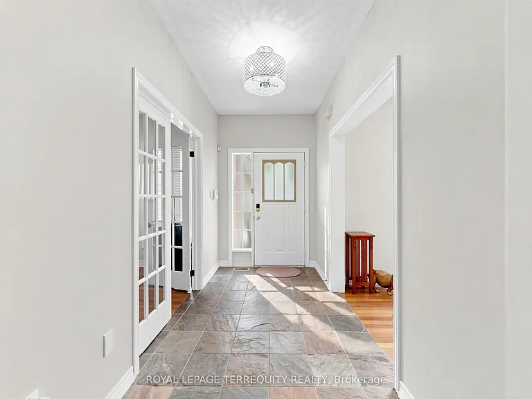 12 Ballantyne Dr — Photo 21