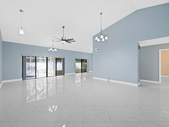 2nd image of 281 N Country Club Boulevard