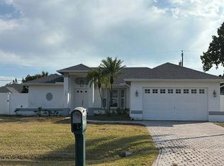 202 SE 19th St, Cape Coral, FL 33990